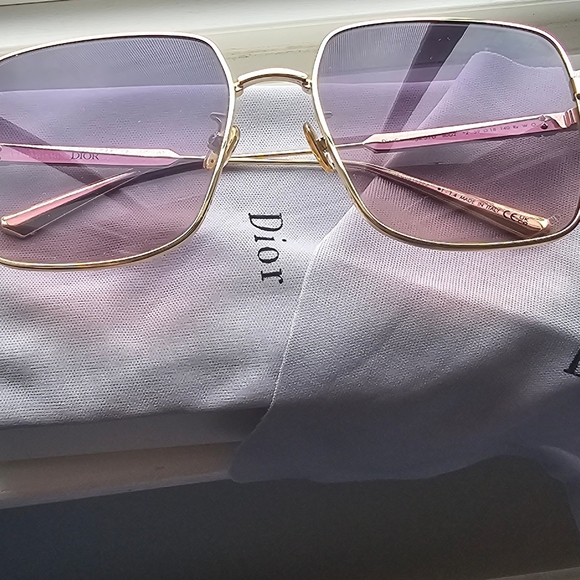 DiorCannage S1UGradient Purple-to-Pink Square Sunglasses - Picture 6 of 8